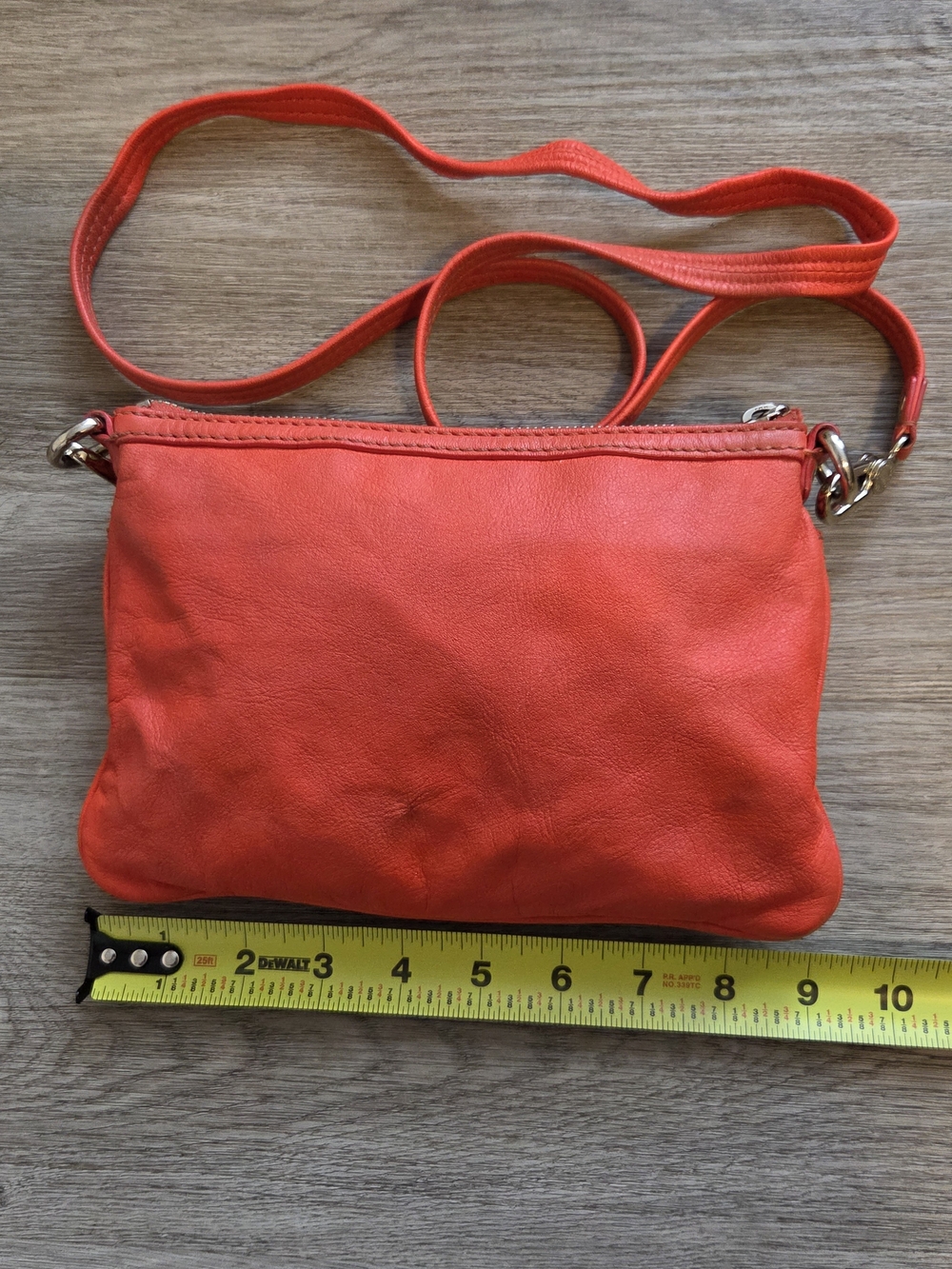 Marc by Marc Jacobs Leather crossbody bag Red. - Picture 12 of 15